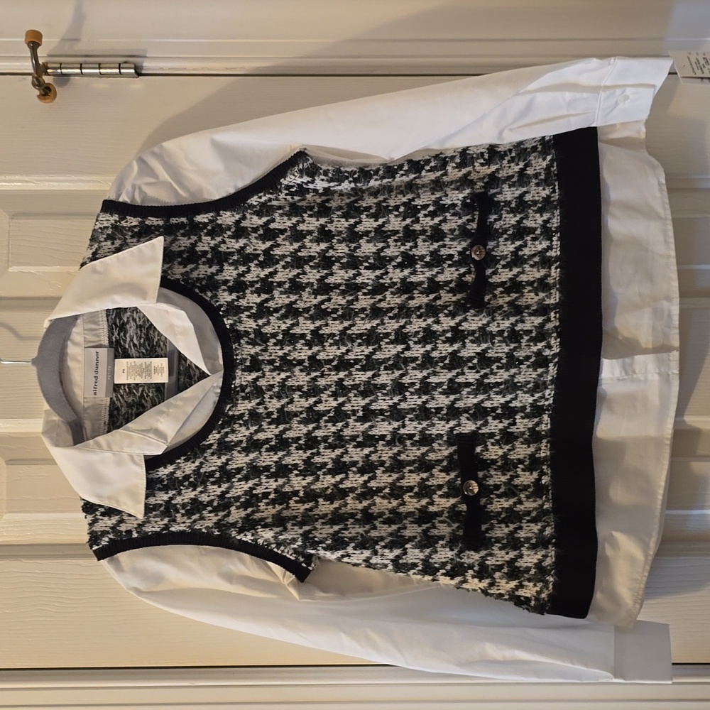 ALFRED DUNNER WOMENS PETITE WHITE TOP AND BLACK & WHITE SWEATER VEST SIZE PS